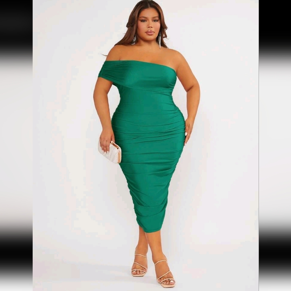 Green dress for the holiday parties